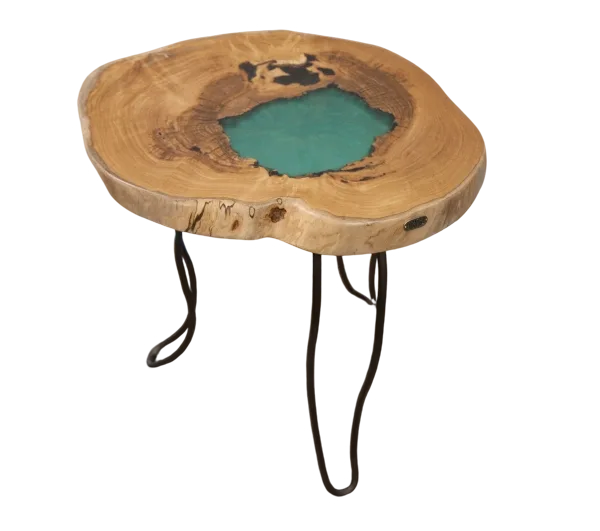 Mesa de Centro Artesanal em Madeira de Castanho com Resina Verde completa