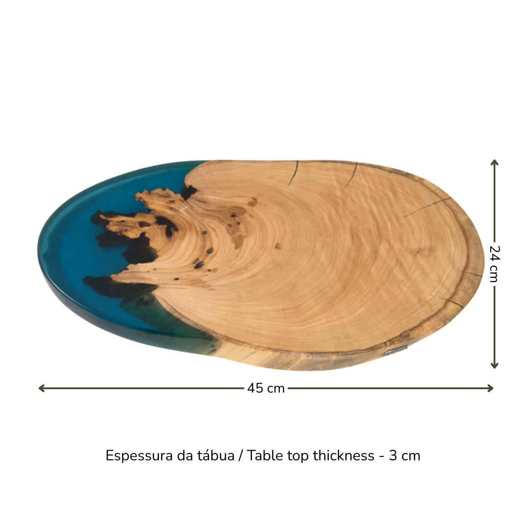 Tábua Artesanal em Madeira de Castanho com Resina Azul – Peça Decorativa e de Servir com medidas