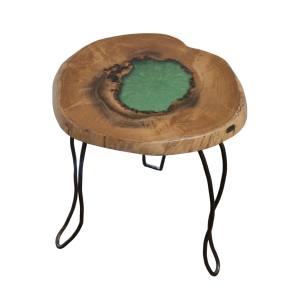 Mesa de Apoio Artesanal em Castanho com Detalhe em Resina Verde cima