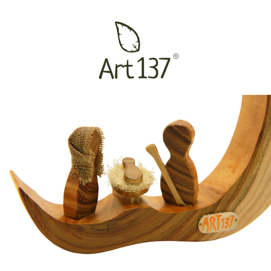 detail of the Holy Family in a half-moon crib made of acacia wood ART137