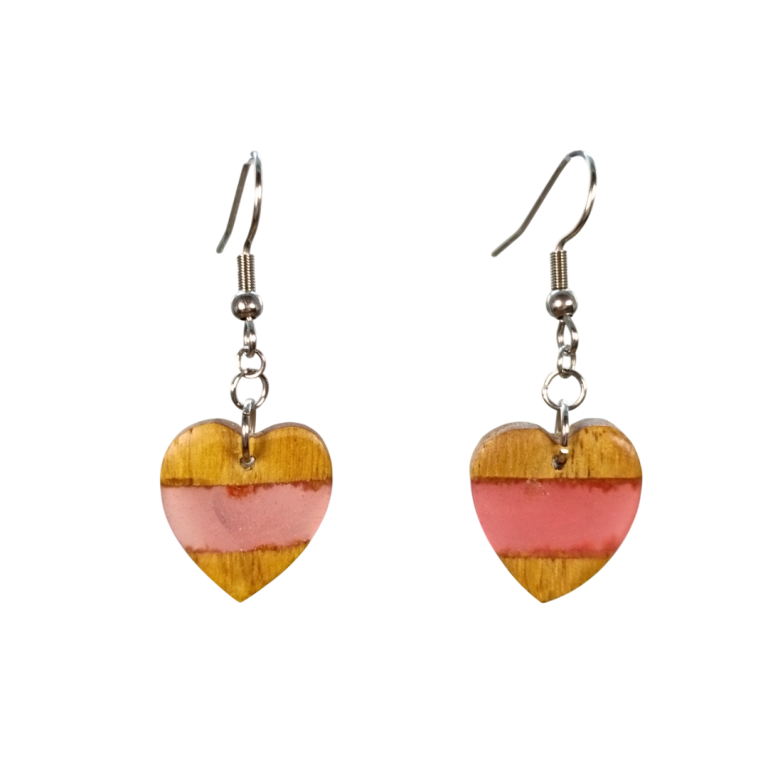 Handmade heart earrings in wood and pink resin, with silver hook.