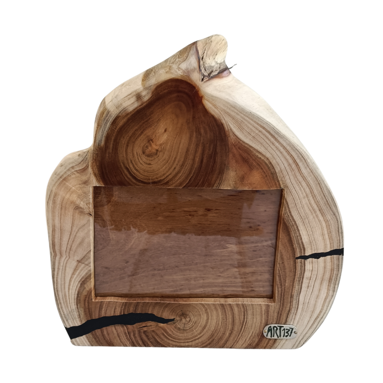“Heart of Madeira” — Handcrafted Acacia Wood Frame (One-of-a-Kind) – 788 – view 2